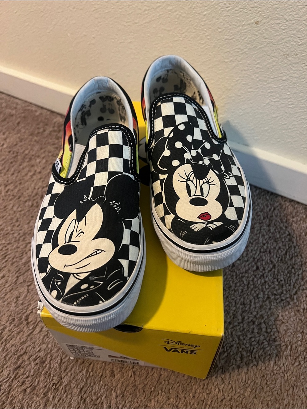 2018 disney vans